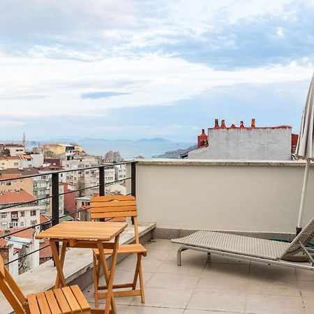 דירות איסטמבול Mesmerizing Flat With Bosphorus View In Beyoglu מראה חיצוני תמונה